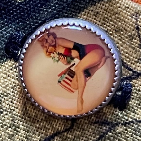 HiFi Manufacturing & World Domination Hawaiian Shirt (NWOT) - Picture 3 of 10